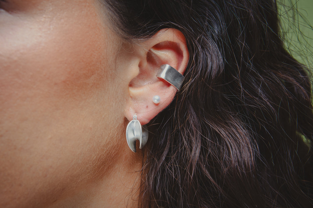 The latest ear cuffs: no piercing required!