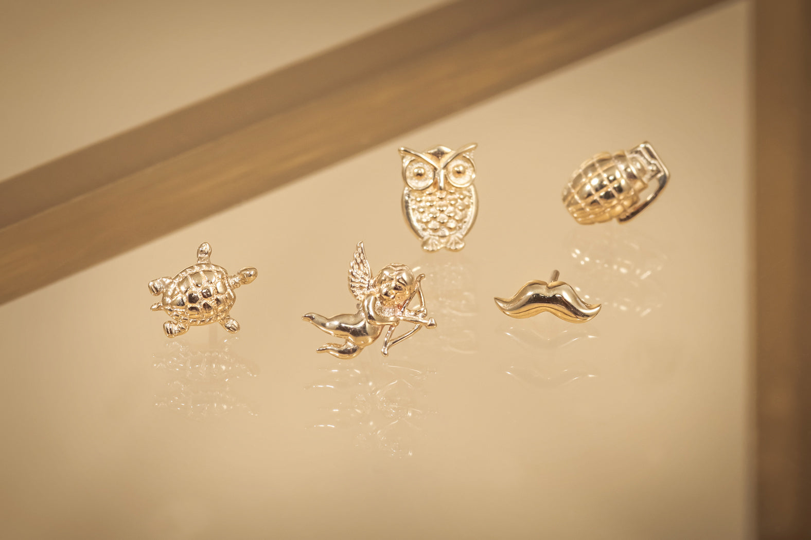 How to clean gold piercing jewelry?