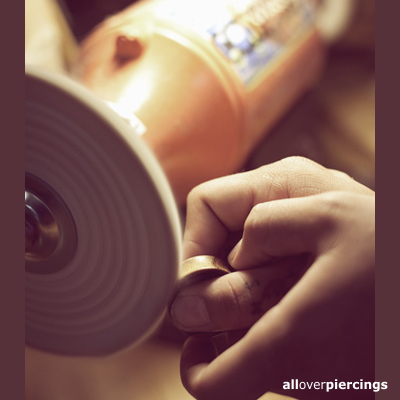 The most beautiful wood for stretched piercings: Omerica Organic!