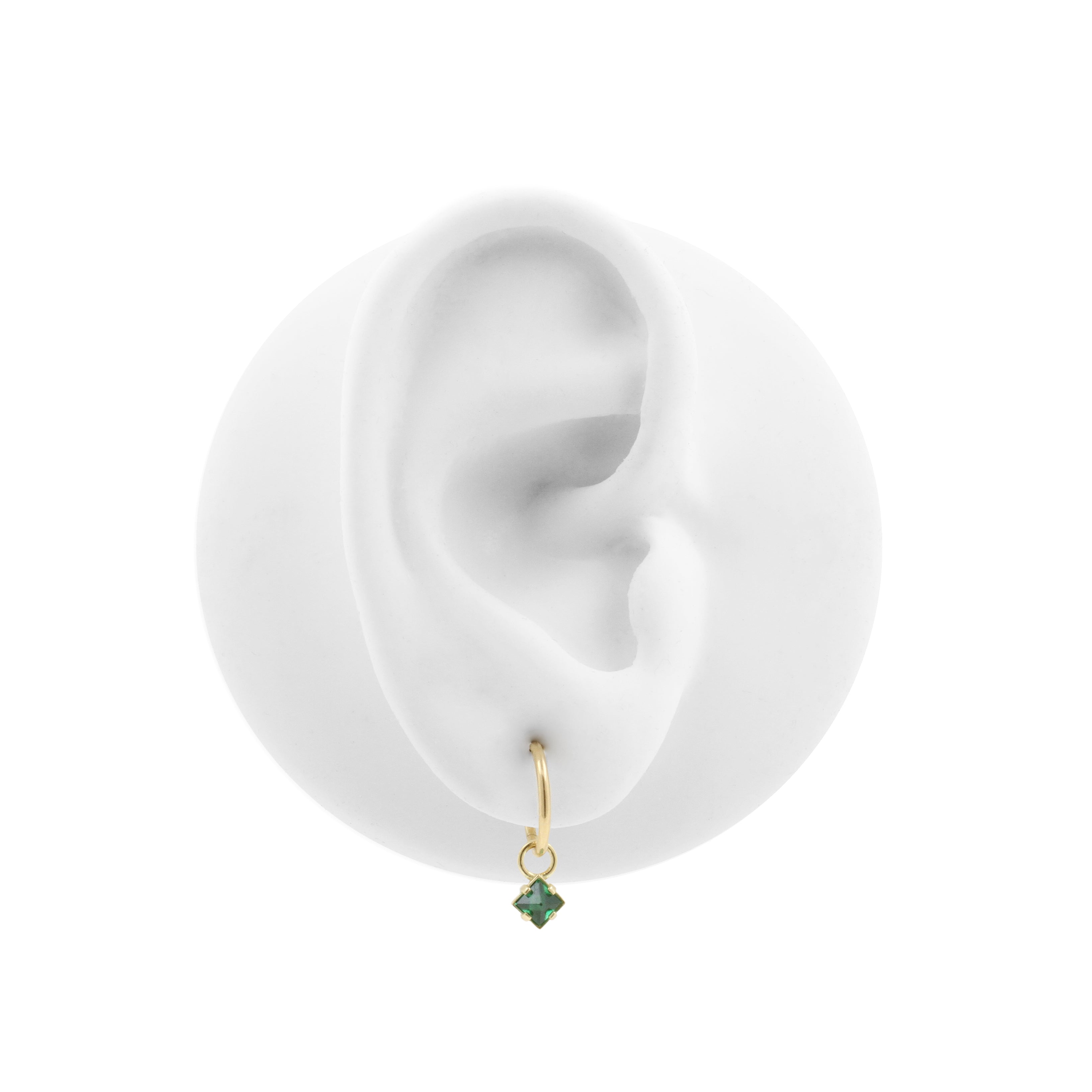 18 Karat Gold Click Ring Charm - Pyramid Nano Gem